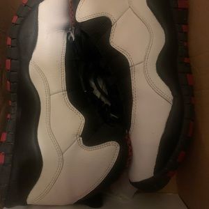 Retro Jordan 10s